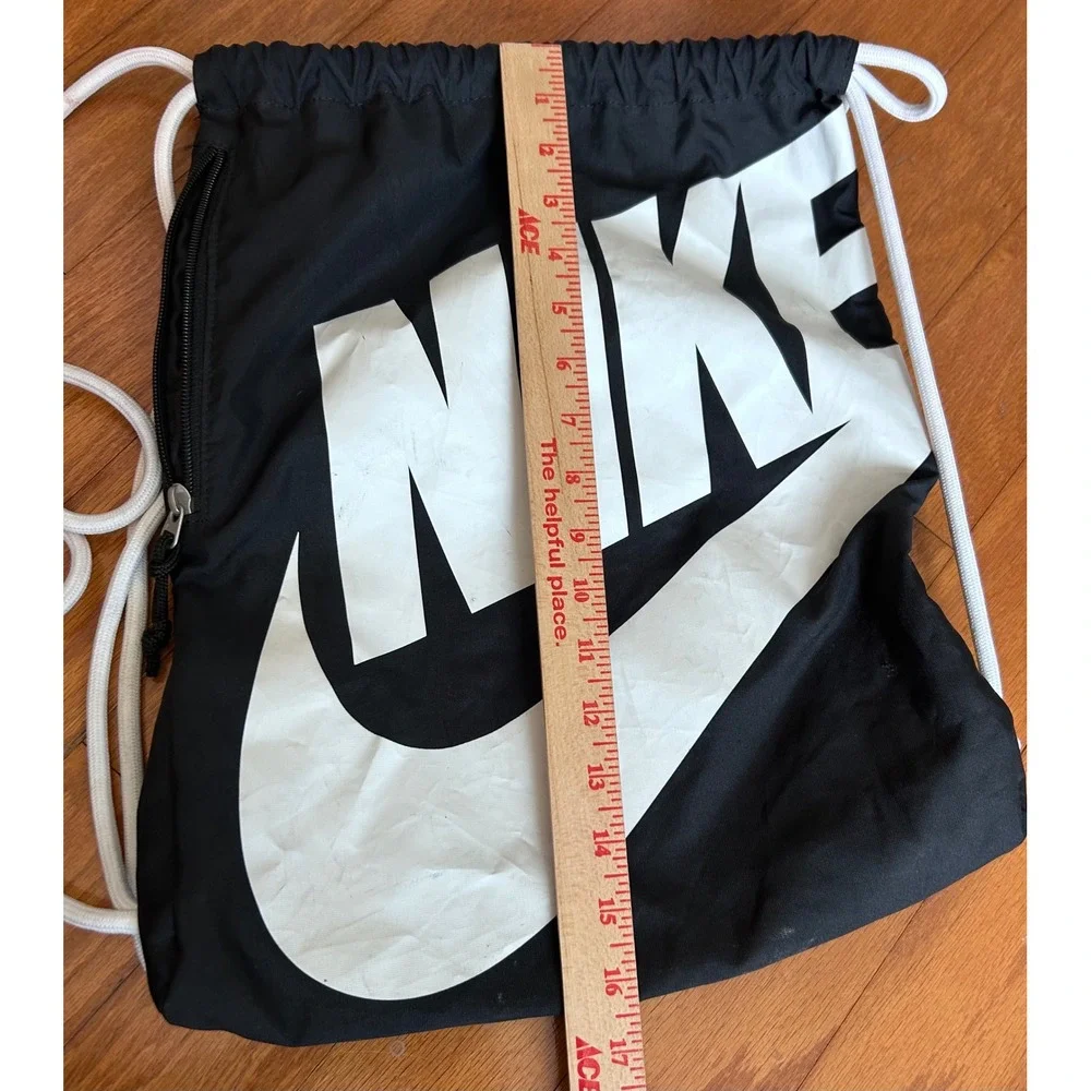 Nike Swoosh Logo‎ Drawstring Gym Sack Bag Black White Polyester